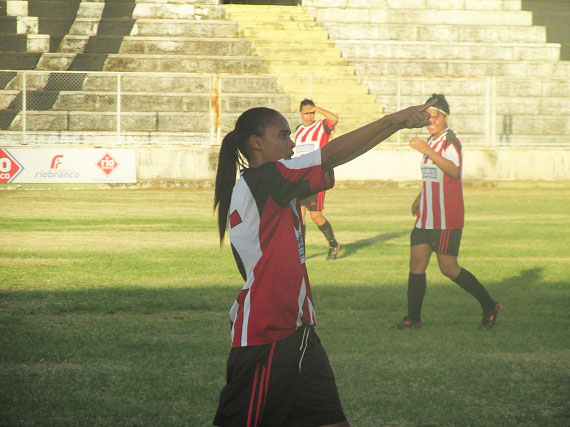 Carol gol do Macro